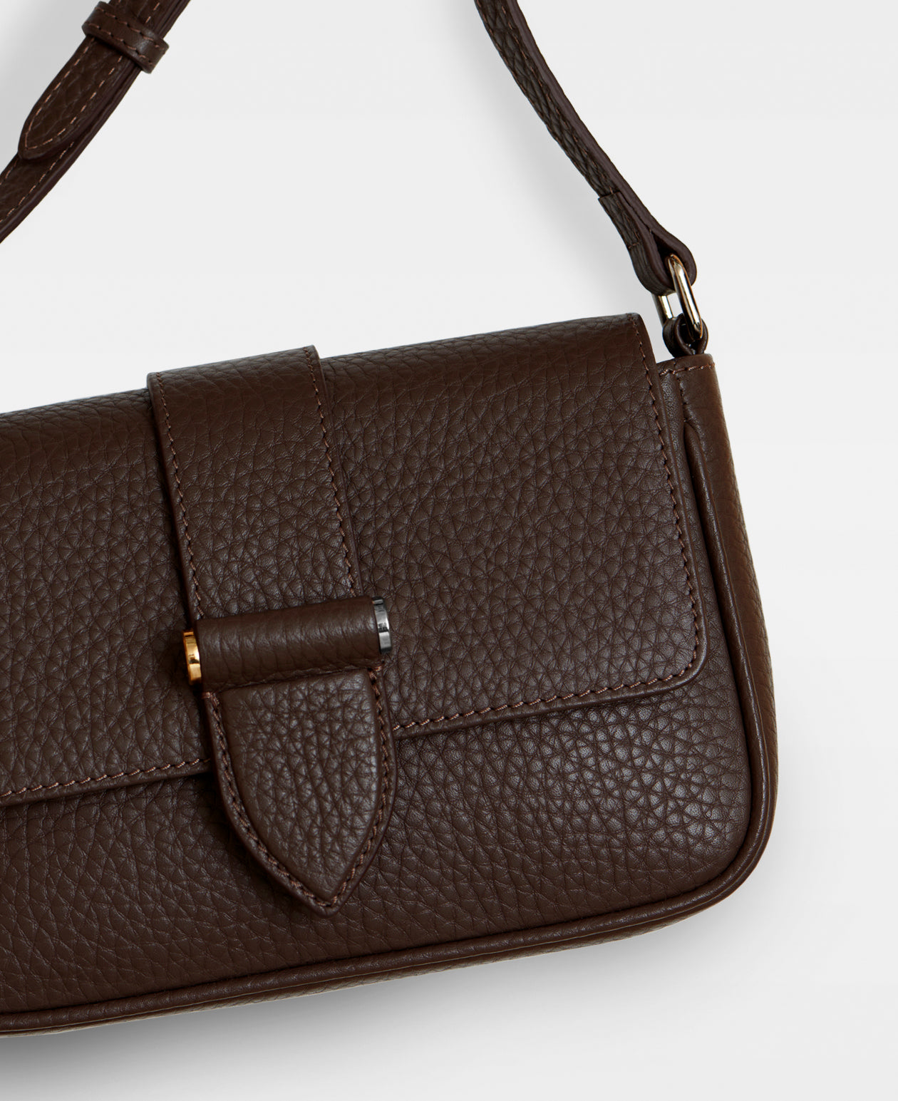 DECADENT COPENHAGEN APRIL small crossbody bag Crossbody Bags Mocha