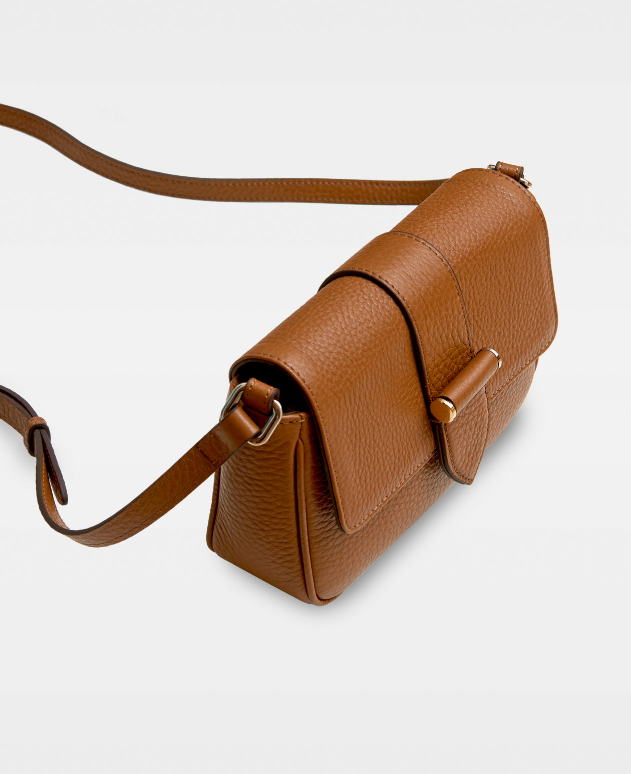 DECADENT COPENHAGEN APRIL small crossbody bag Crossbody Bags Cognac 