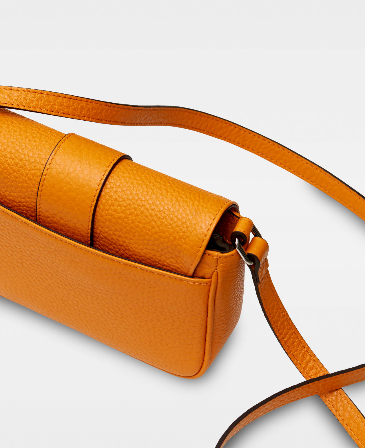 DECADENT COPENHAGEN APRIL small crossbody bag Crossbody Bags Apricot Orange