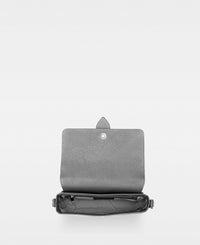 DECADENT COPENHAGEN NICKY crossbody bag Crossbody Bags Cognac 