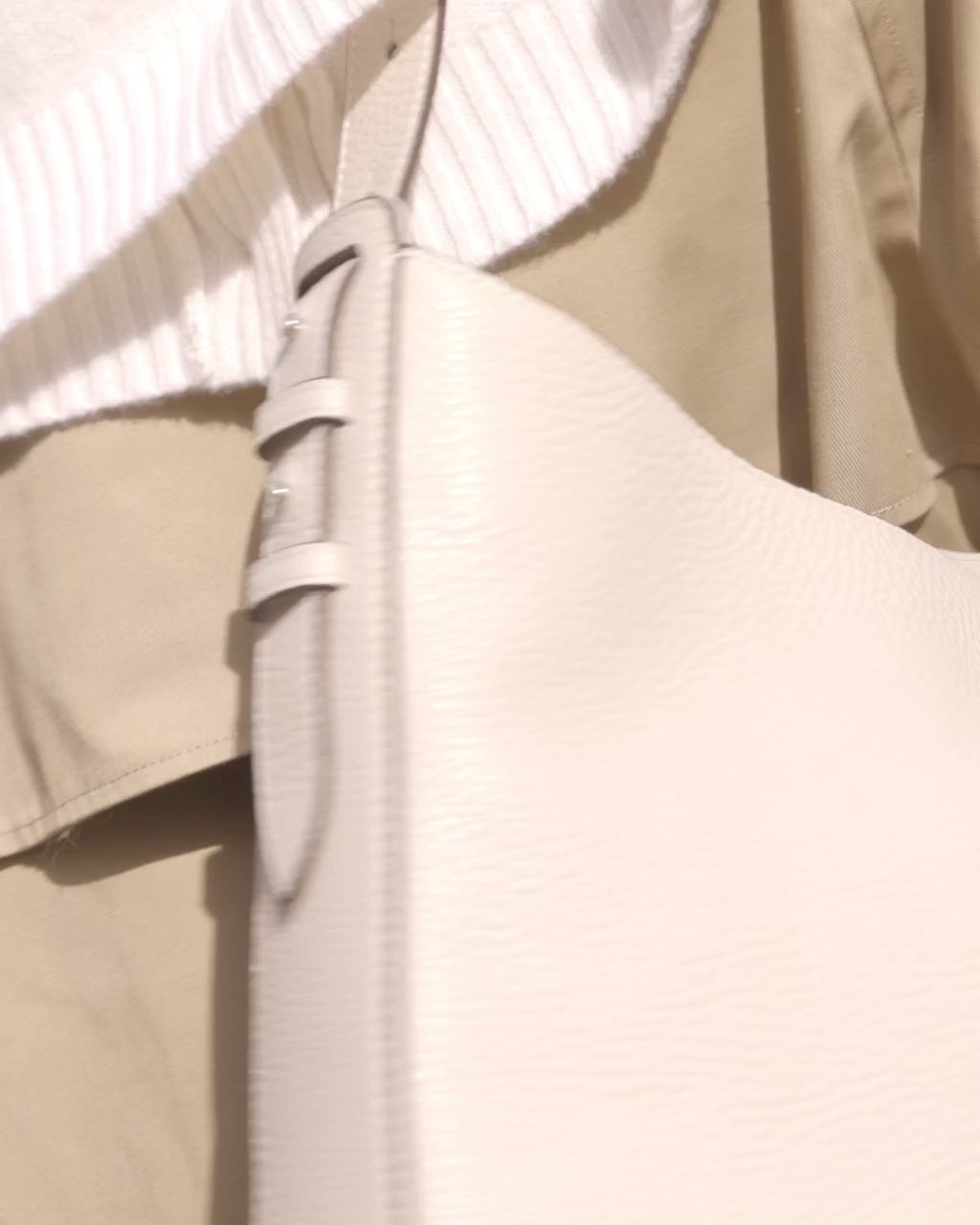 DECADENT COPENHAGEN FARRAH hobo bag Crossbody Bags Sand