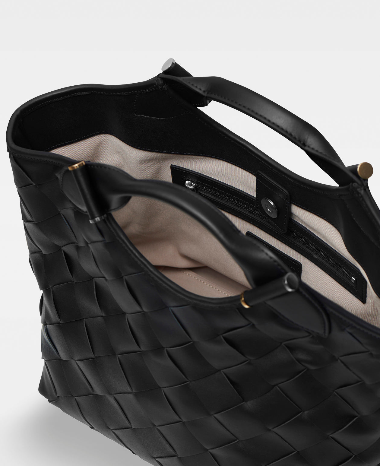 DECADENT COPENHAGEN JESSICA woven tote Tote Bags Black