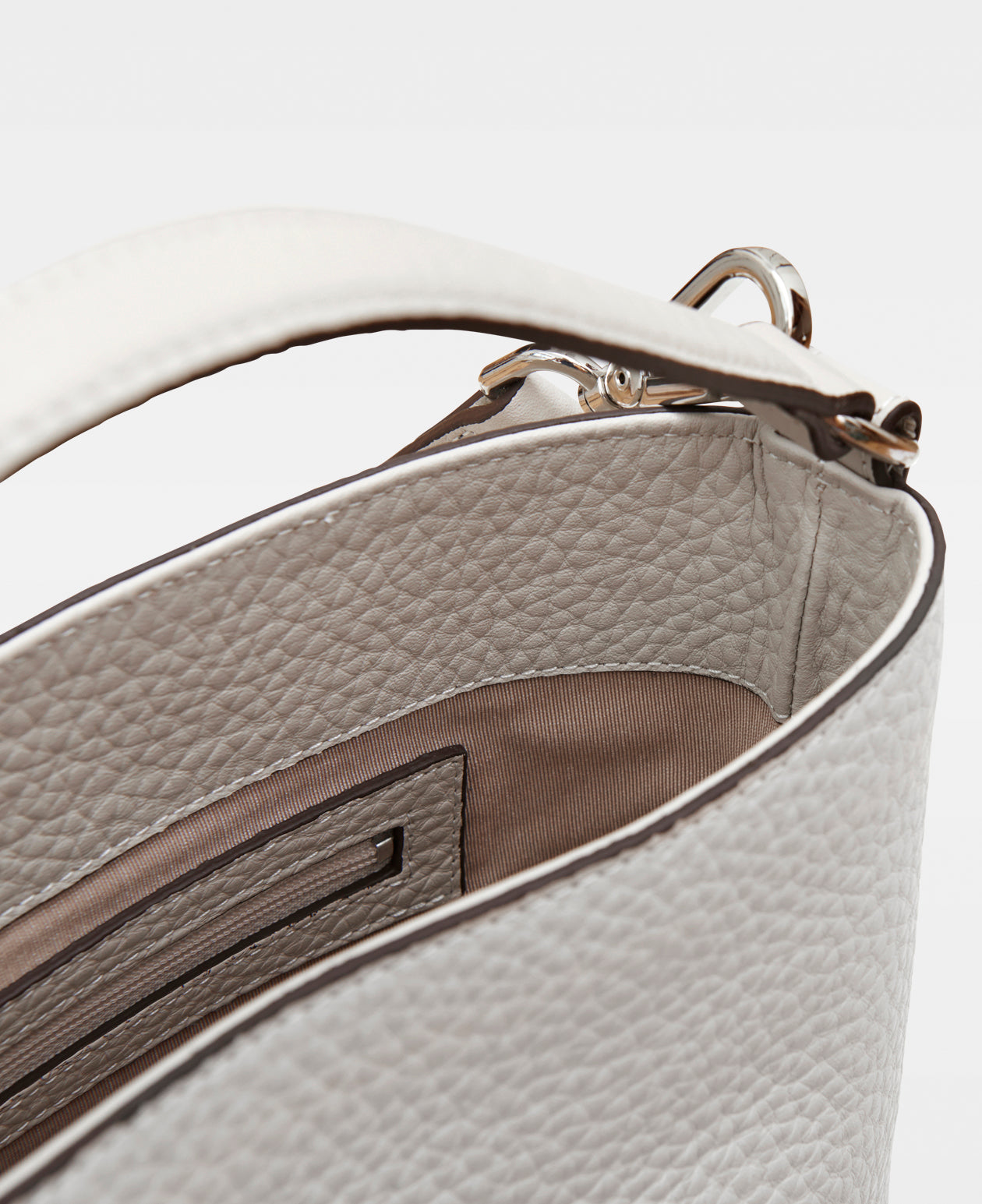 DECADENT COPENHAGEN LEXIE small bucket bag Top Handle Bags Oat