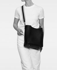 DECADENT COPENHAGEN SHEILA bucket bag Shoulder Bags Cognac 