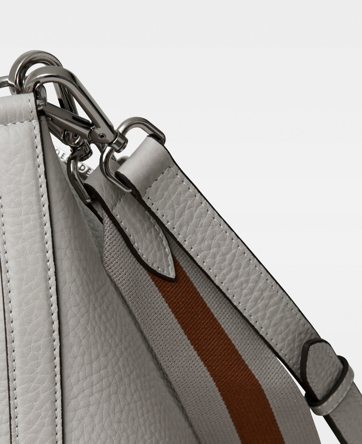 Medium cross deals body bag
